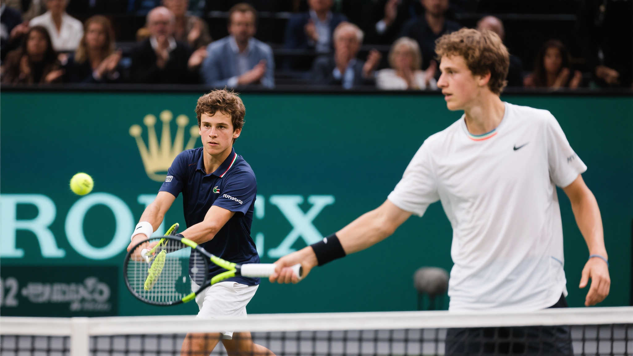 值得注意的是，*22岁的意大利小将——尤尼奥·辛纳